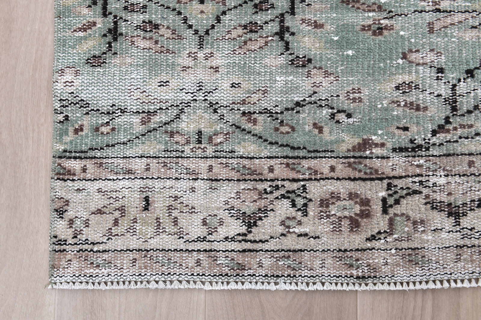 2'9'' x 9'3'' Vintage Wool Runner Rug - 242319 - 8