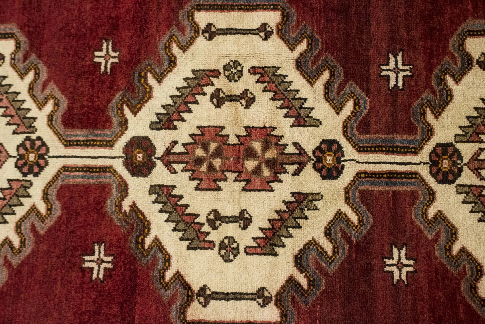 Vintage Red Tribal 4'6X6'8 Mazlaghan Persian Rug - 5