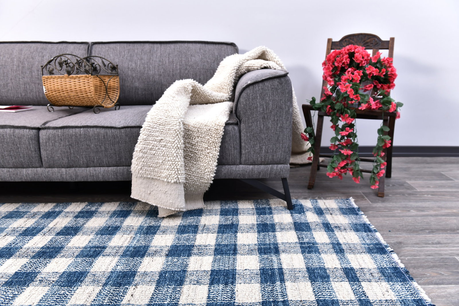 6'3'' x 9'5'' Handmade Vintage Wool Rug - 244167 - 14
