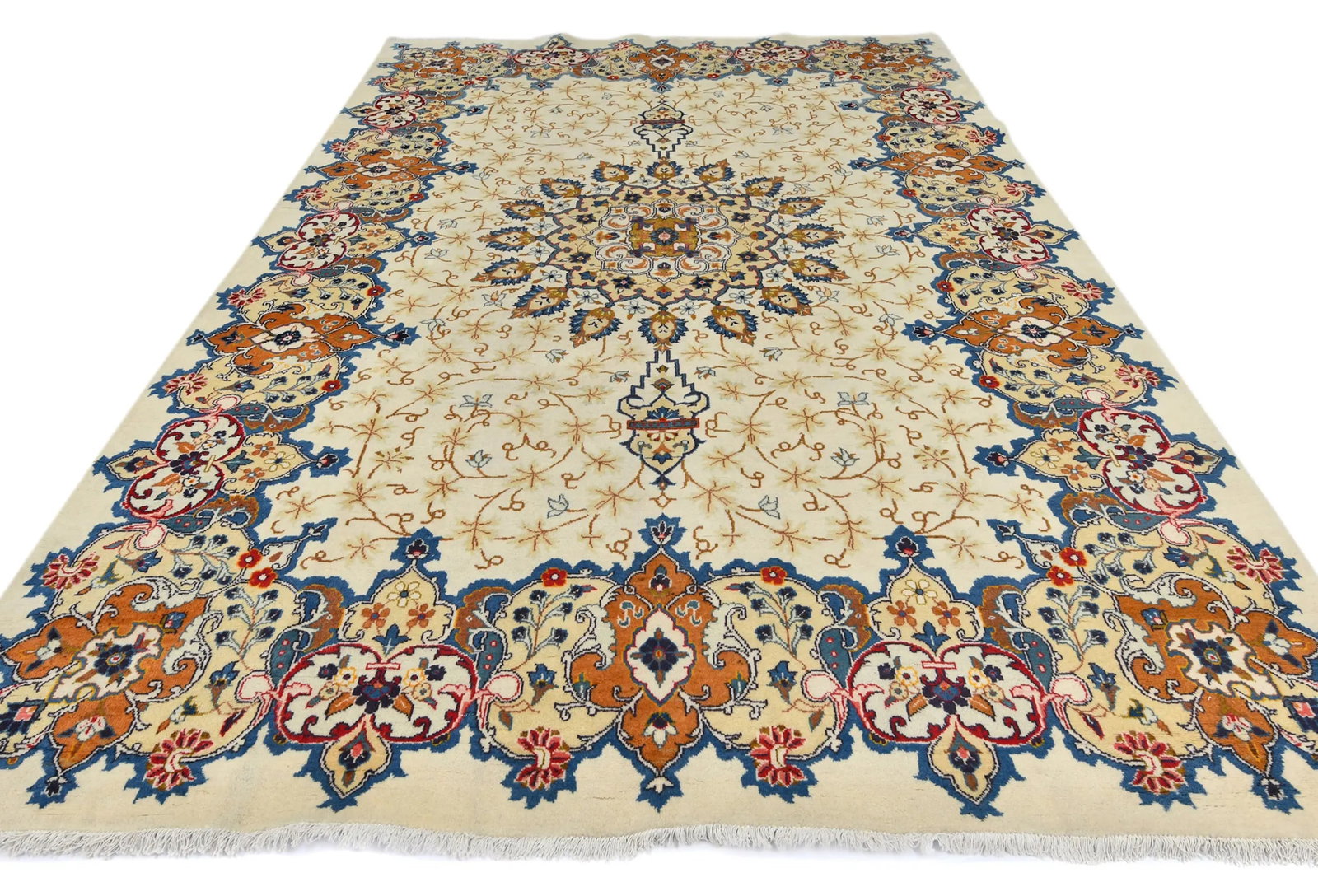 Semi Antique Cream Traditional 8X11 Kashan Persian Rug - 3