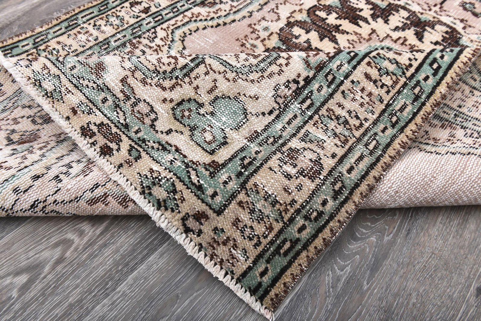 3'11'' x 6'6'' Handmade Vintage Wool Rug - 243933 - 12