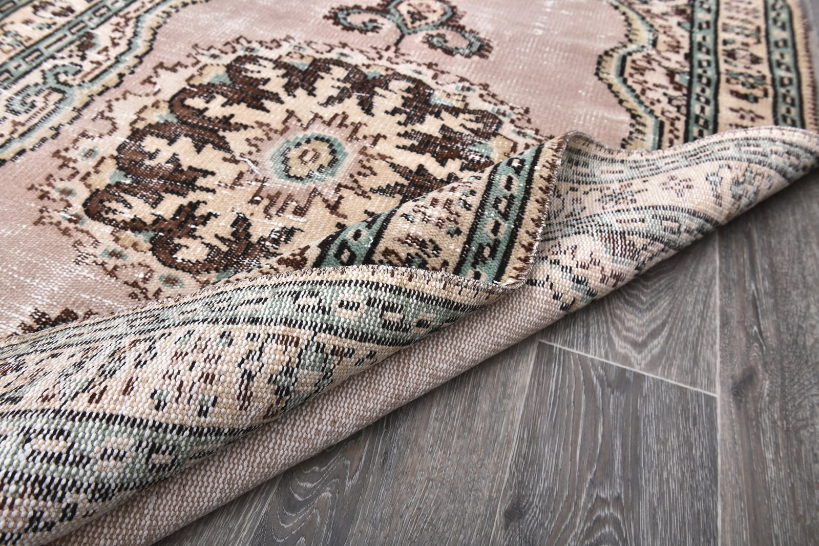 3'11'' x 6'6'' Handmade Vintage Wool Rug - 243933 - 13