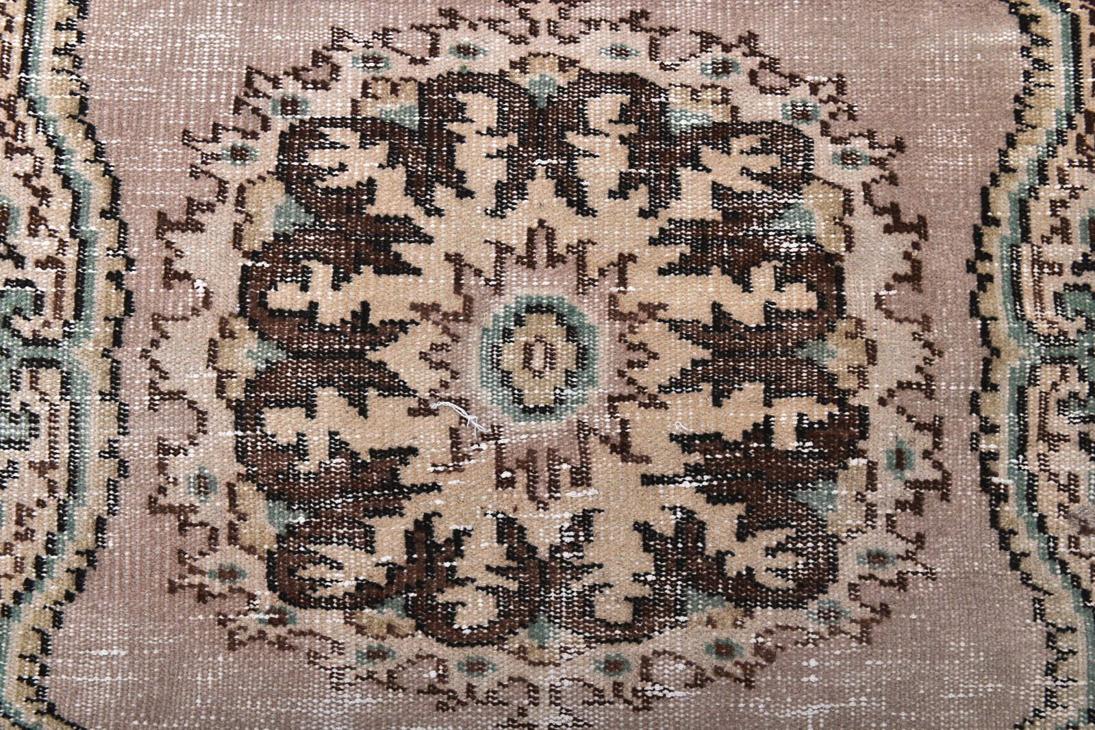 3'11'' x 6'6'' Handmade Vintage Wool Rug - 243933 - 5