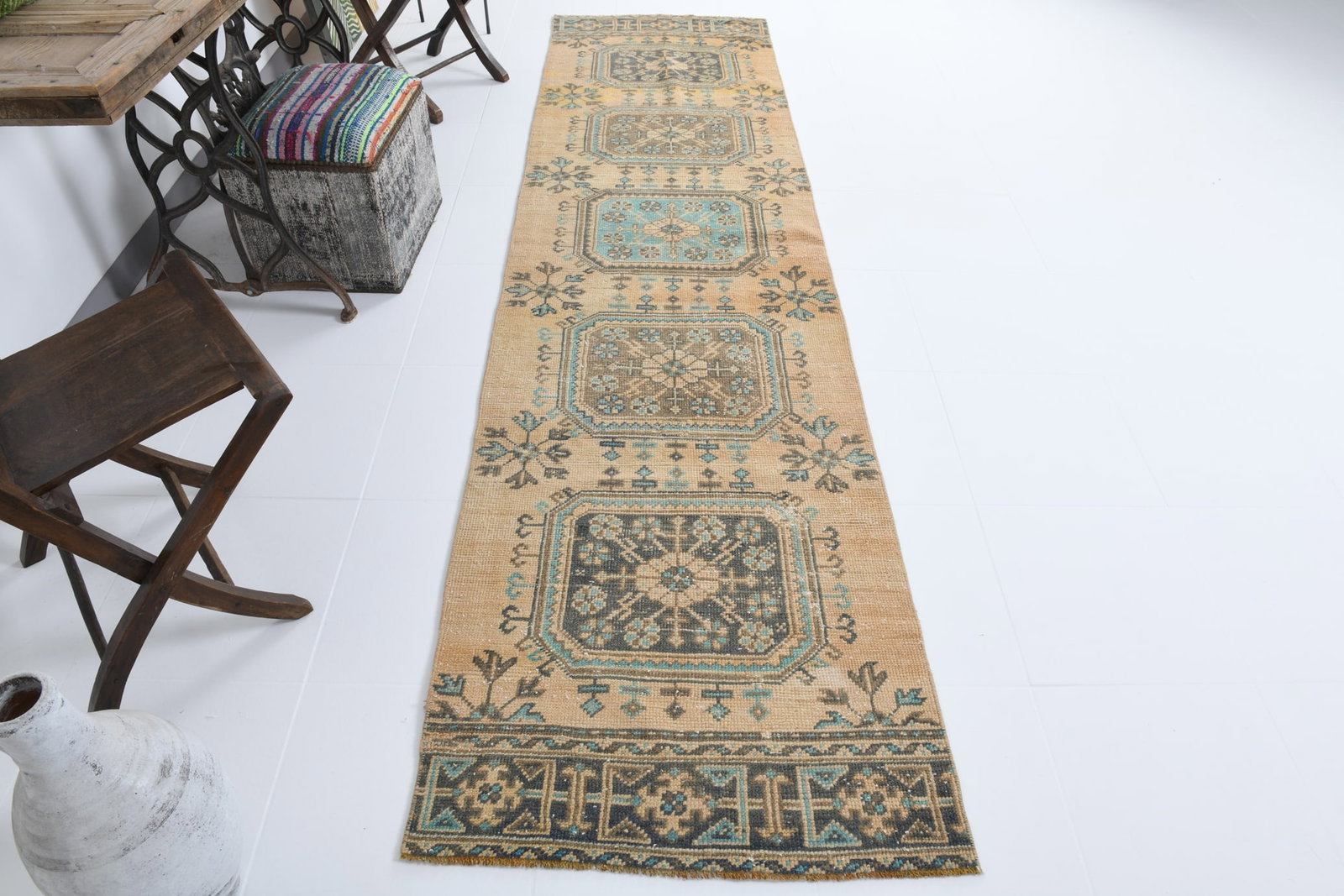 2'9'' x 10'9'' Turkish Vintage Runner Rug - 17878 - 5