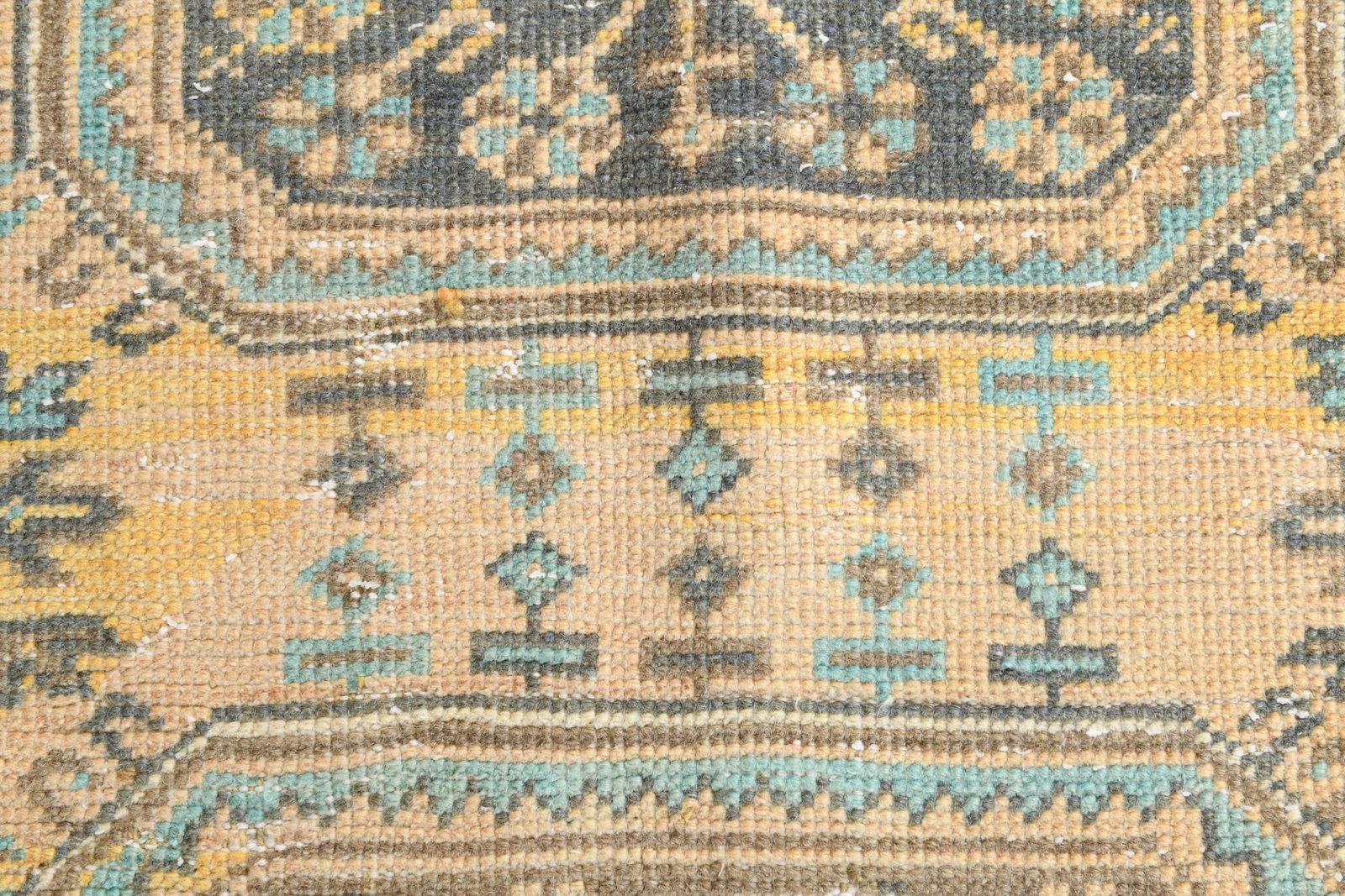 2'9'' x 10'9'' Turkish Vintage Runner Rug - 17878 - 9