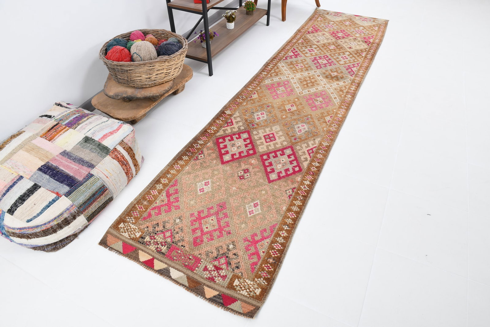 2'8'' x 11'3'' Handmade Vintage Wool Rug - 19005 - 5