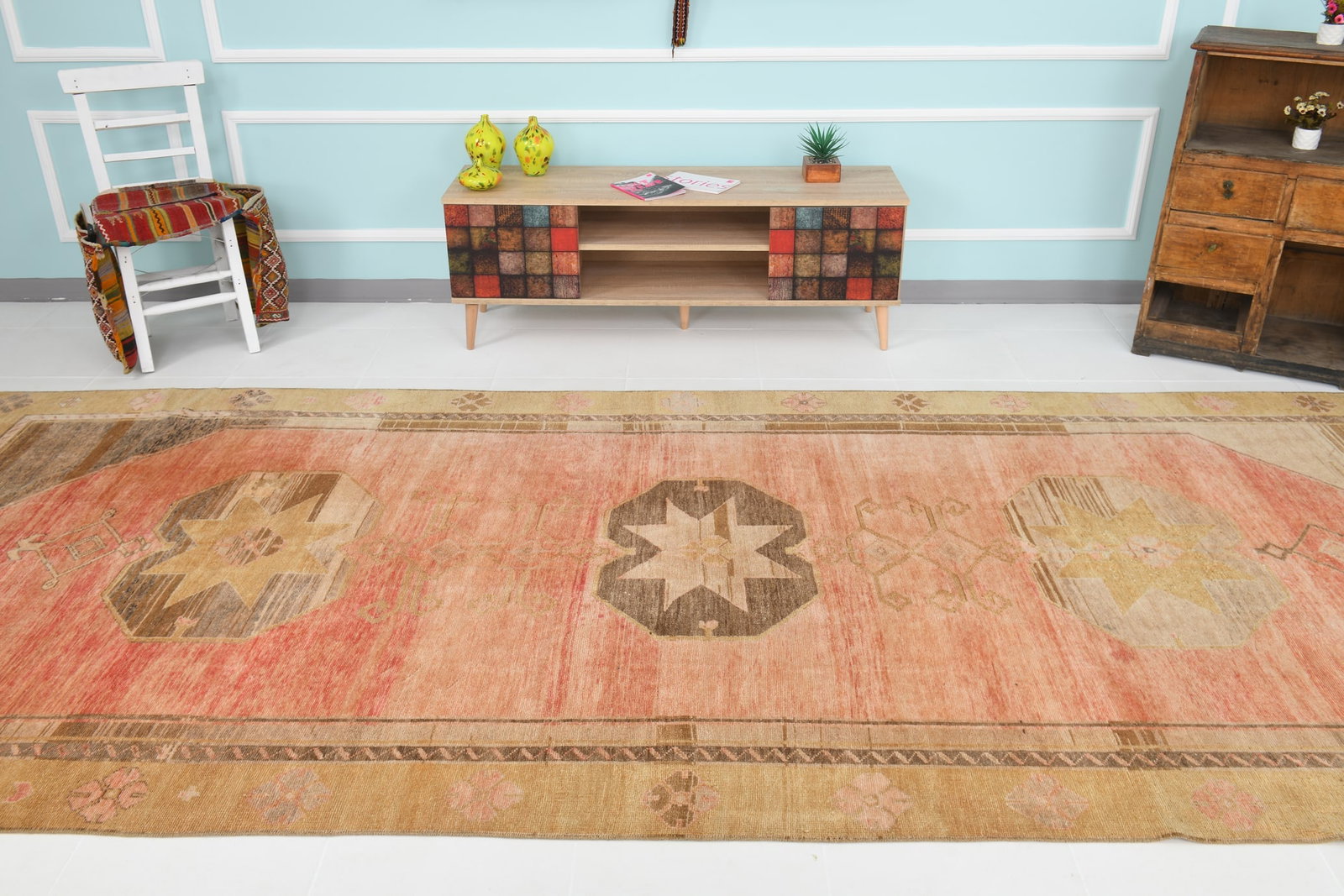 5'8'' x 13'8'' Handmade Vintage Wool Rug - 18959 - 3