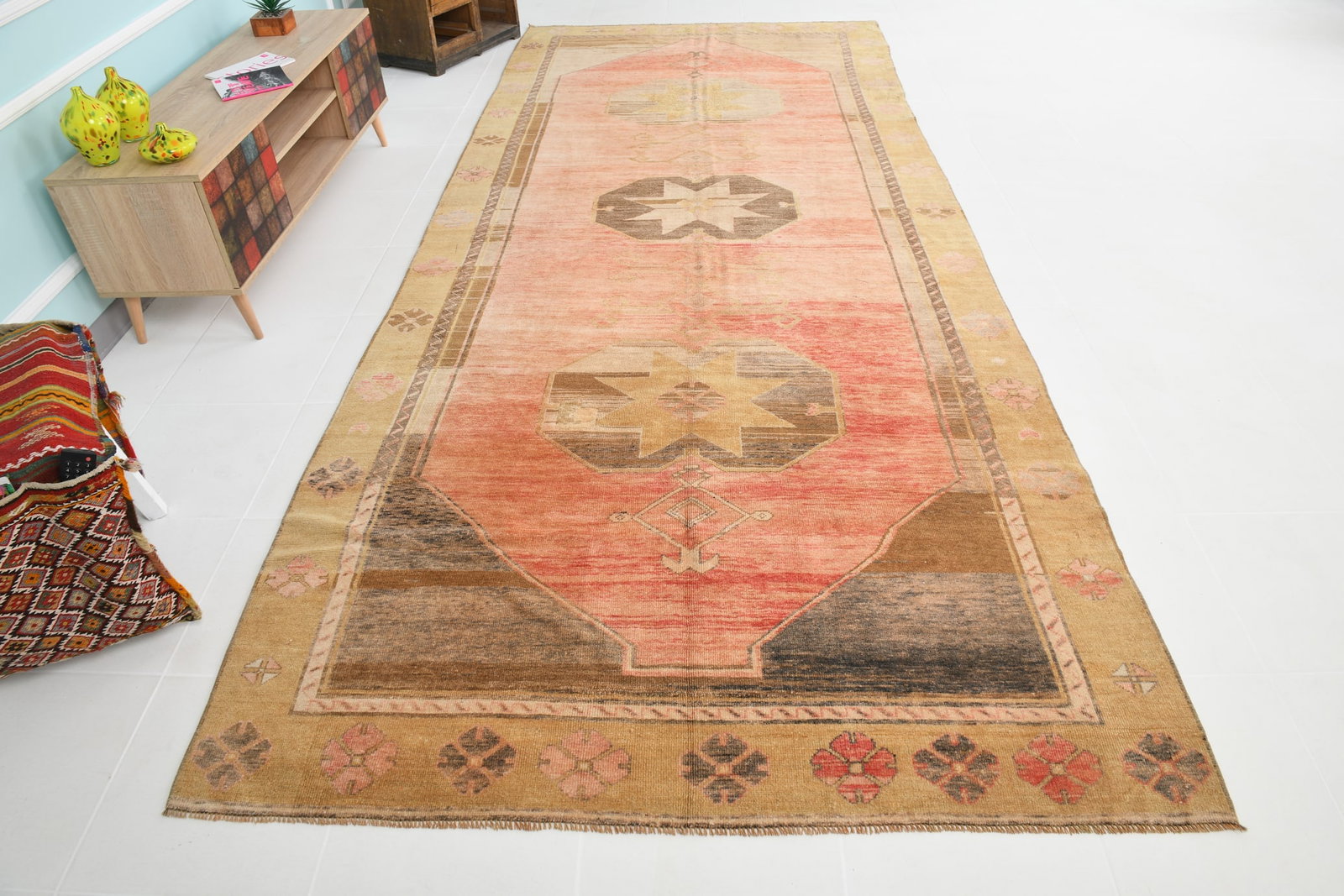 5'8'' x 13'8'' Handmade Vintage Wool Rug - 18959 - 5