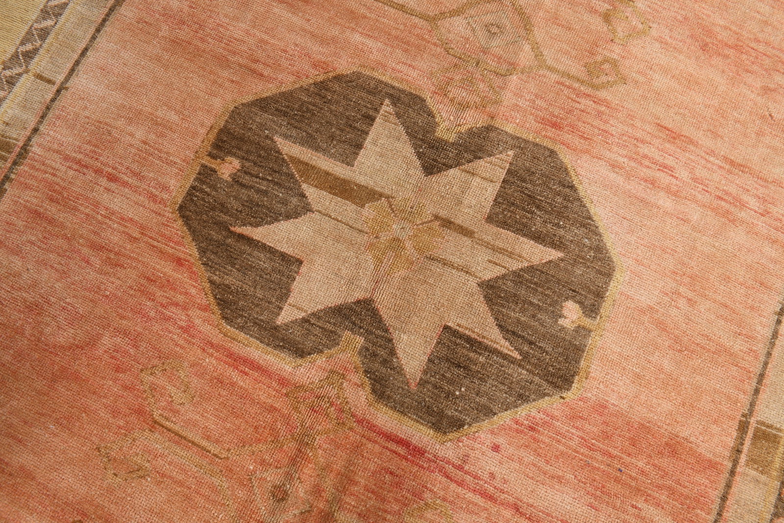 5'8'' x 13'8'' Handmade Vintage Wool Rug - 18959 - 6