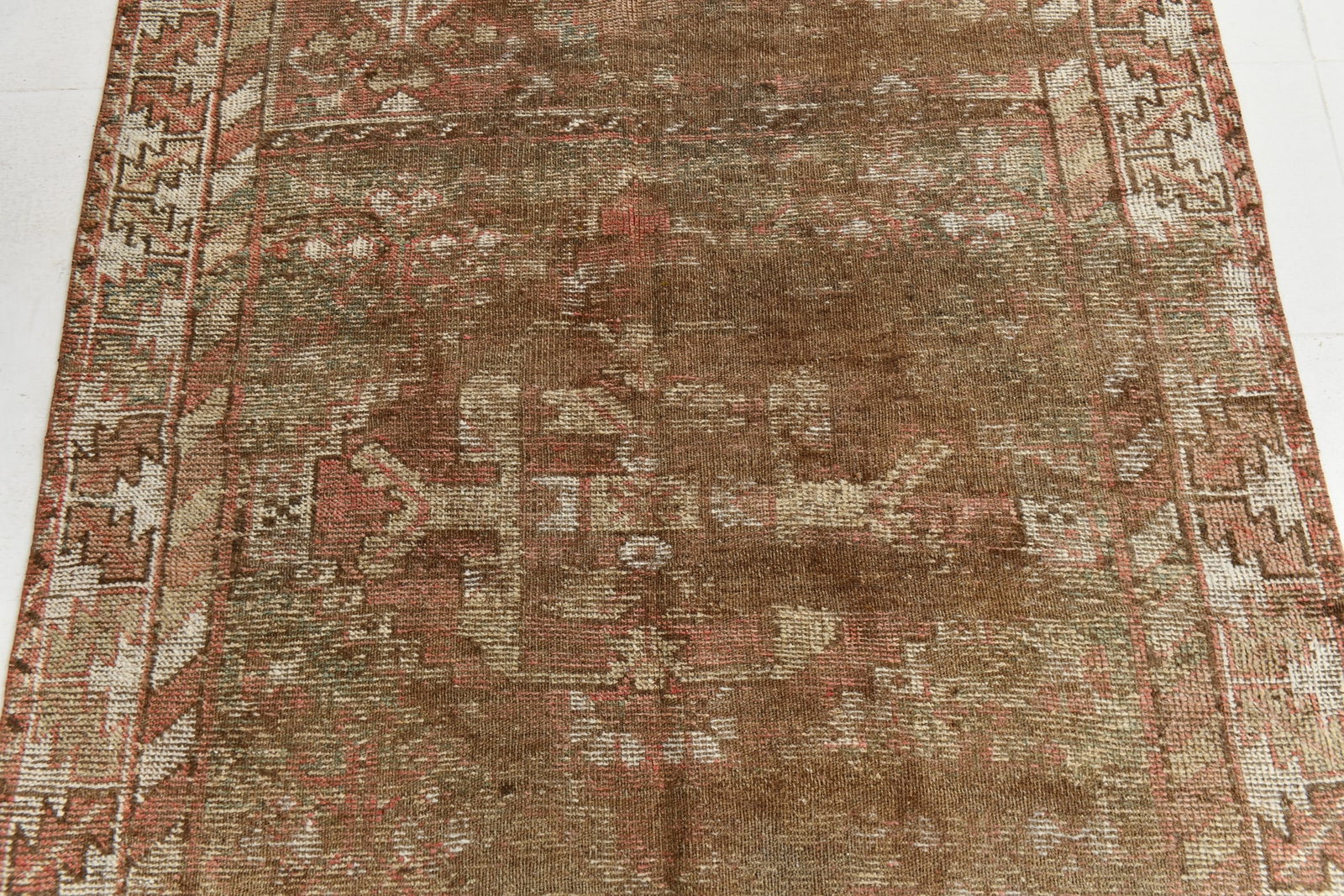 4'11'' x 9'9'' Handmade Vintage Wool Rug - 23588 - 7