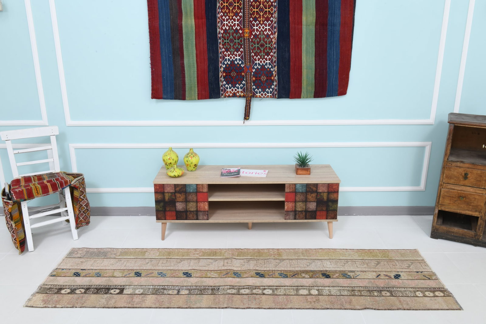 2'3'' x 8'5'' Turkish Vintage Runner Rug - 21361 - 2