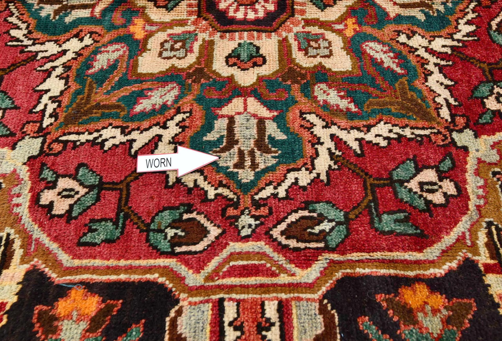 Vintage Red Floral 8X12 Heriz Persian Rug - 9