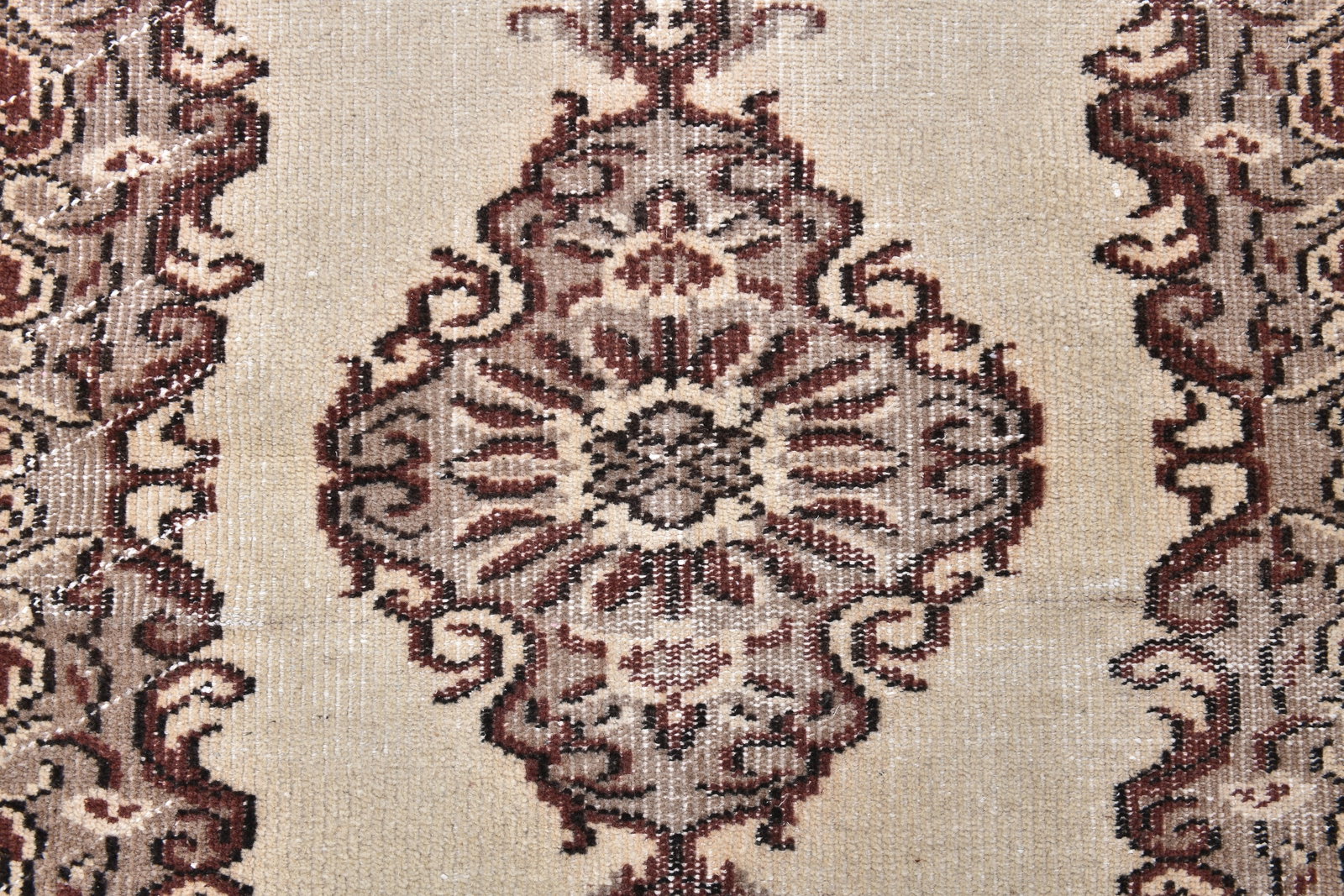 3'1'' x 6'3'' Turkish Vintage Runner Rug - 242318 - 5