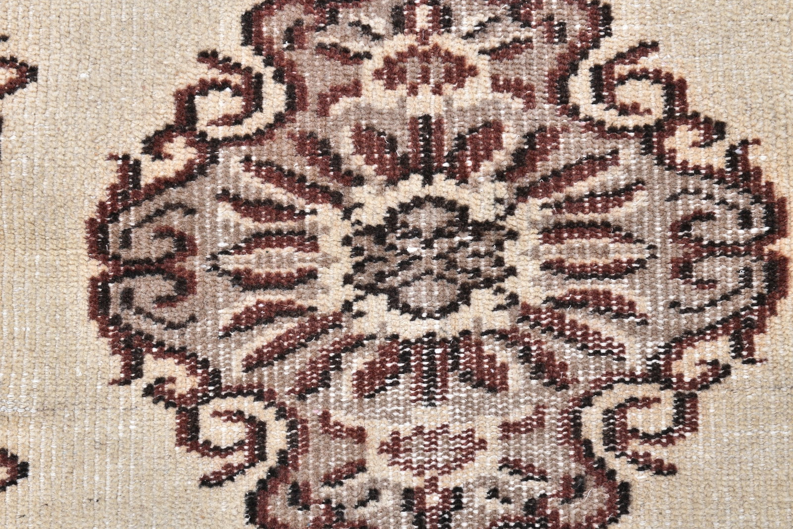 3'1'' x 6'3'' Turkish Vintage Runner Rug - 242318 - 6