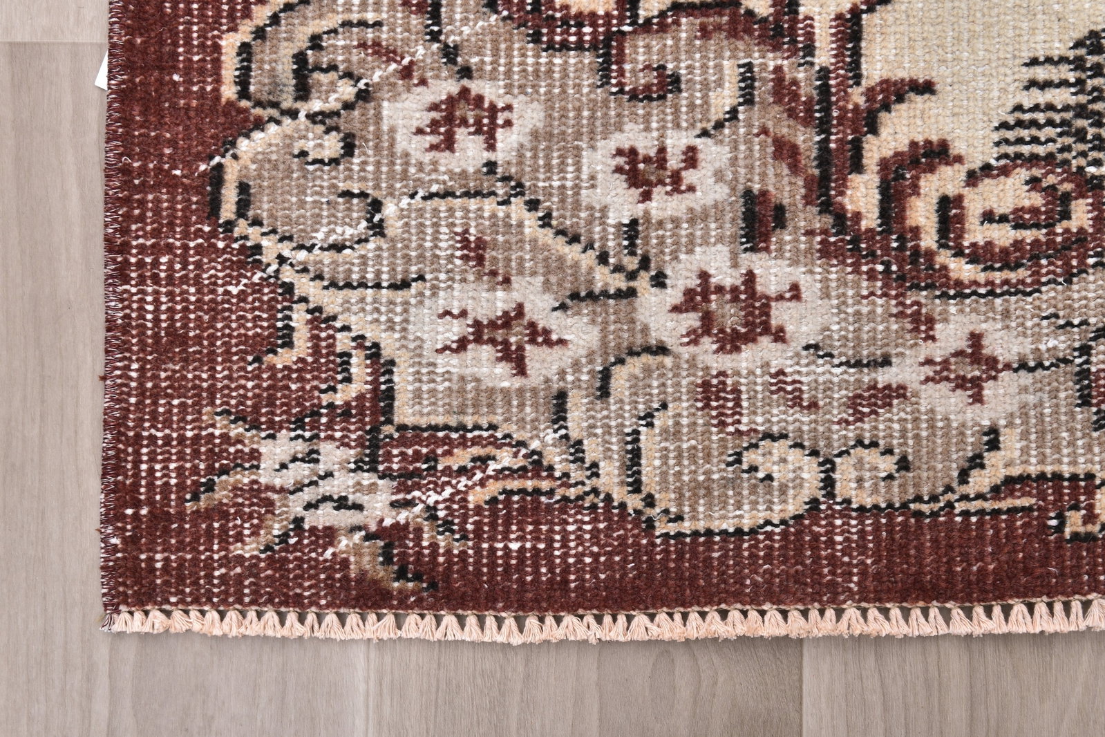3'1'' x 6'3'' Turkish Vintage Runner Rug - 242318 - 8