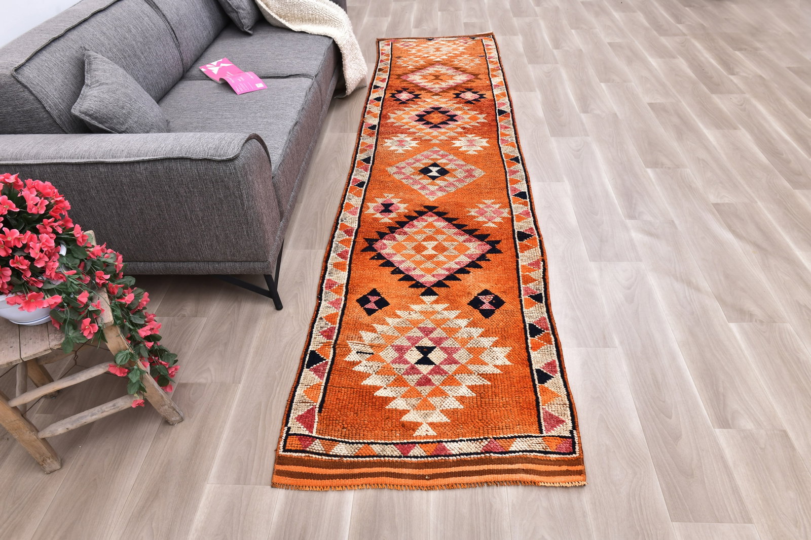 2'9'' x 11'3'' Turkish Vintage Runner Rug - 242316 - 3