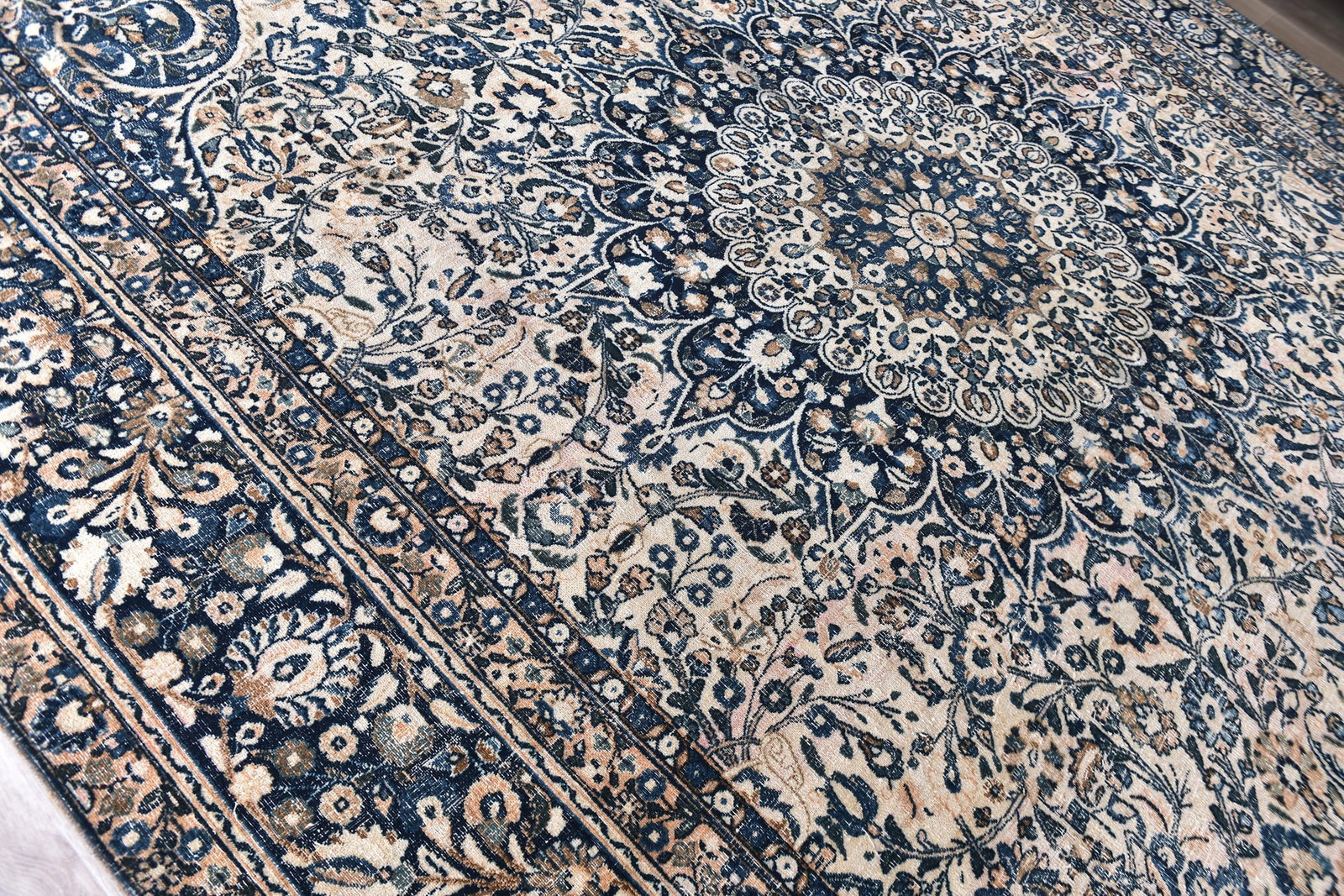 10'4'' x 15'0'' Turkish Vintage Runner Rug - 24986 - 4