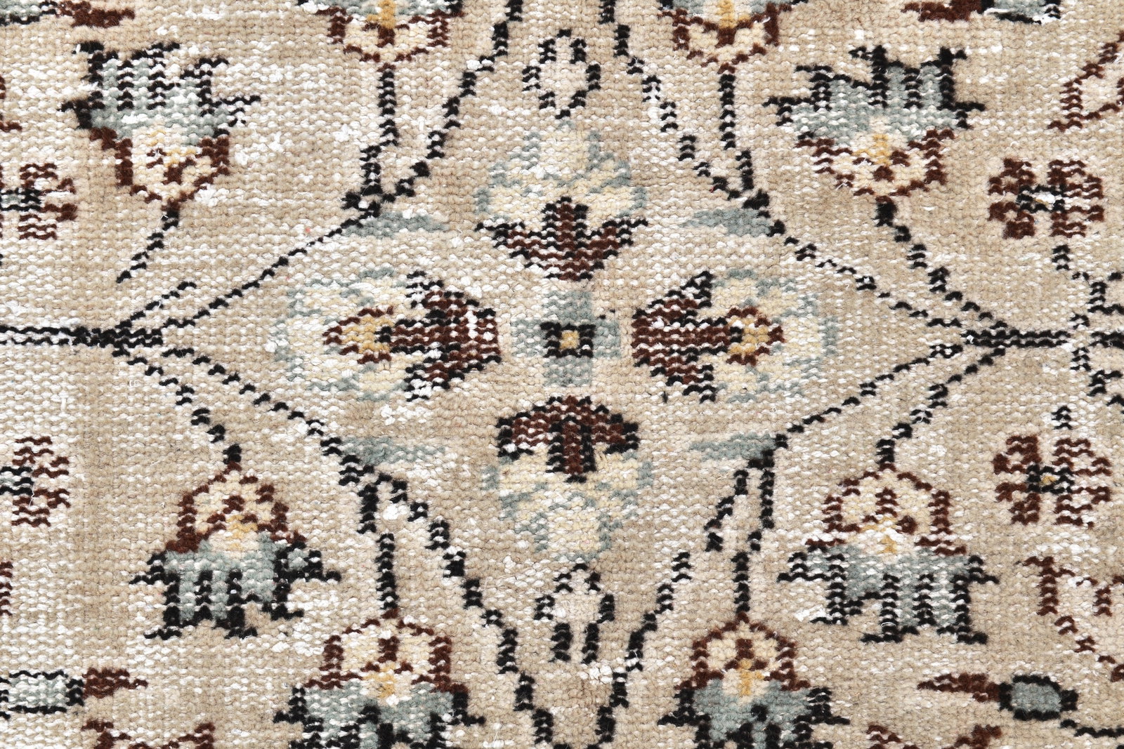 5'6'' x 8'9'' Turkish Vintage Runner Rug - 242328 - 6