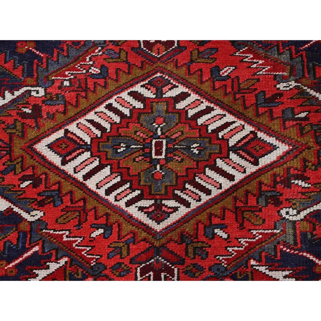 Red Vintage Persian Heriz with Medallion Design Hand Knotted Wool Rug - 8