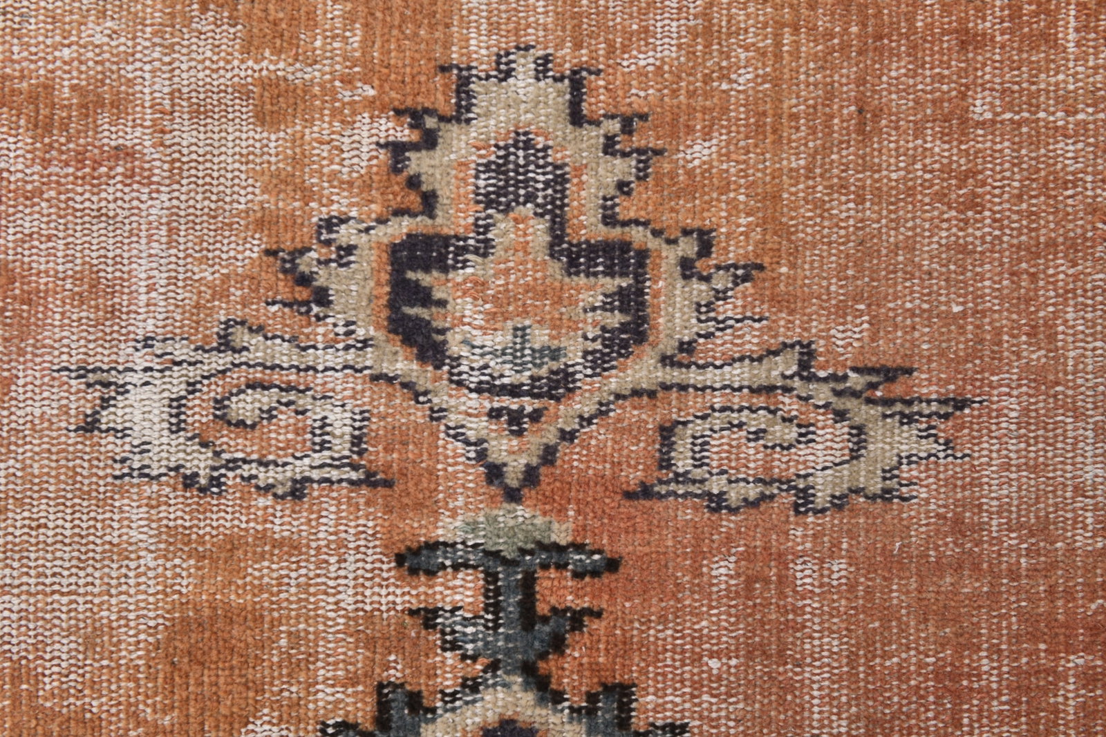 2'3'' x 7'7'' Handmade Vintage Wool Rug - 242489 - 7