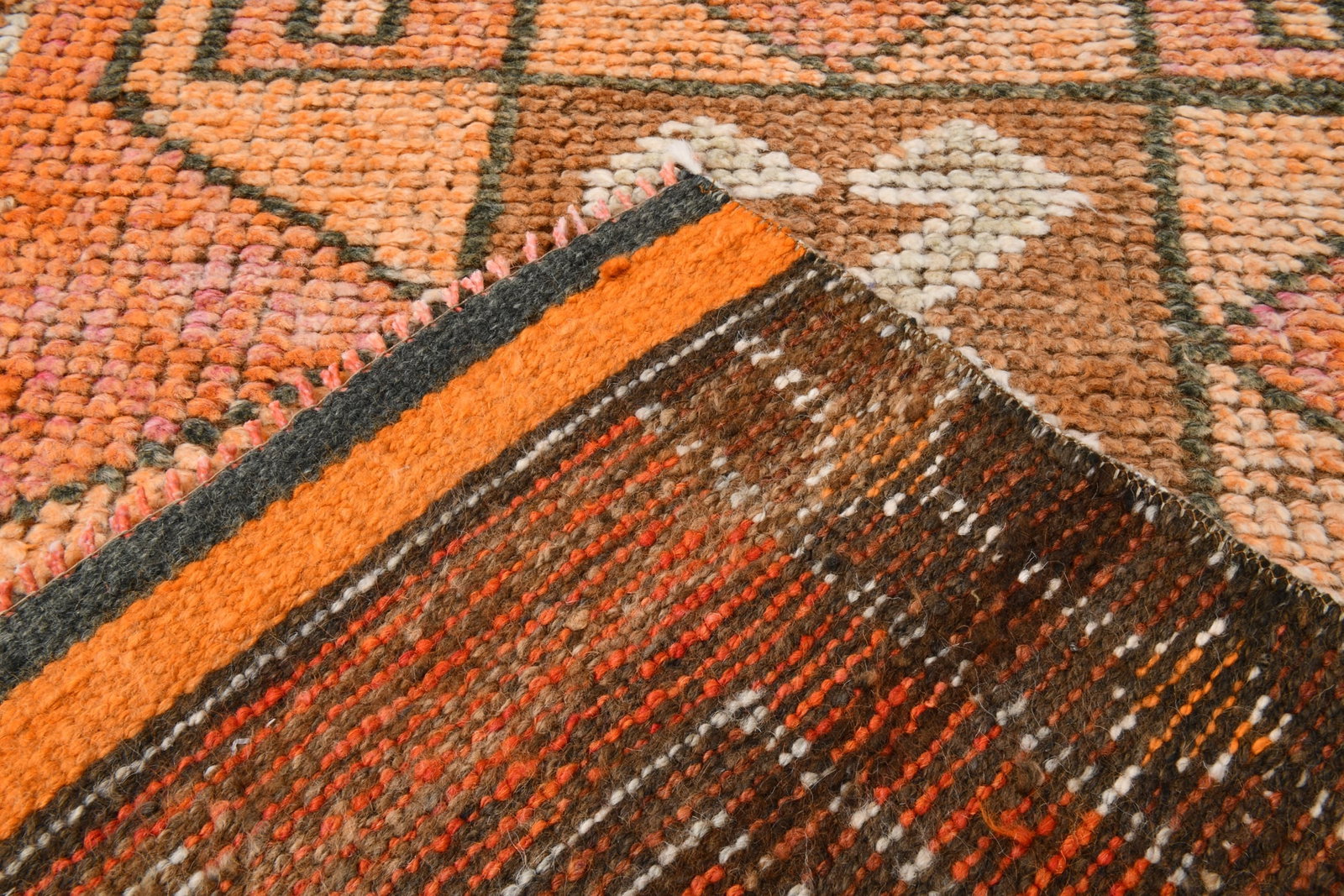 2'9'' x 9'10'' Unique Handmade Vintage Rug - 22000 - 13