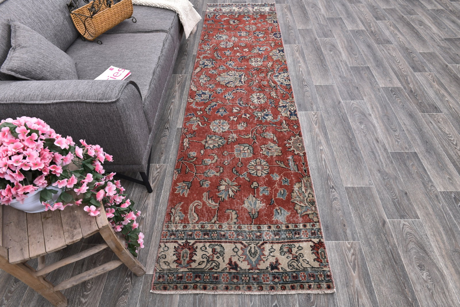 2'7'' x 10'7'' Handmade Vintage Wool Rug - 243967 - 3