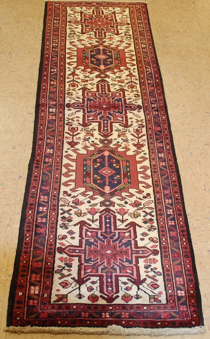 Persian HERIZ RUG 2' x 6'6" - 2
