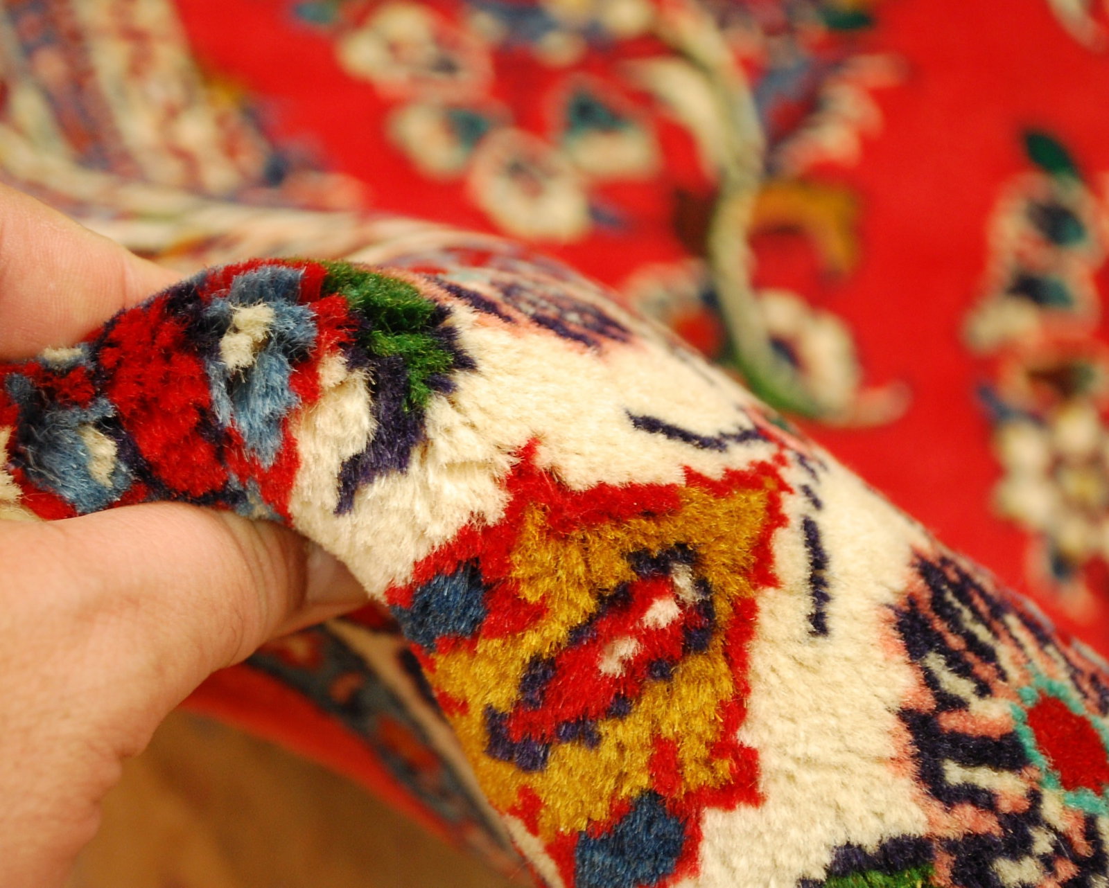 PERSIAN SARUK RUG 4'5" x 7' 8" - 8