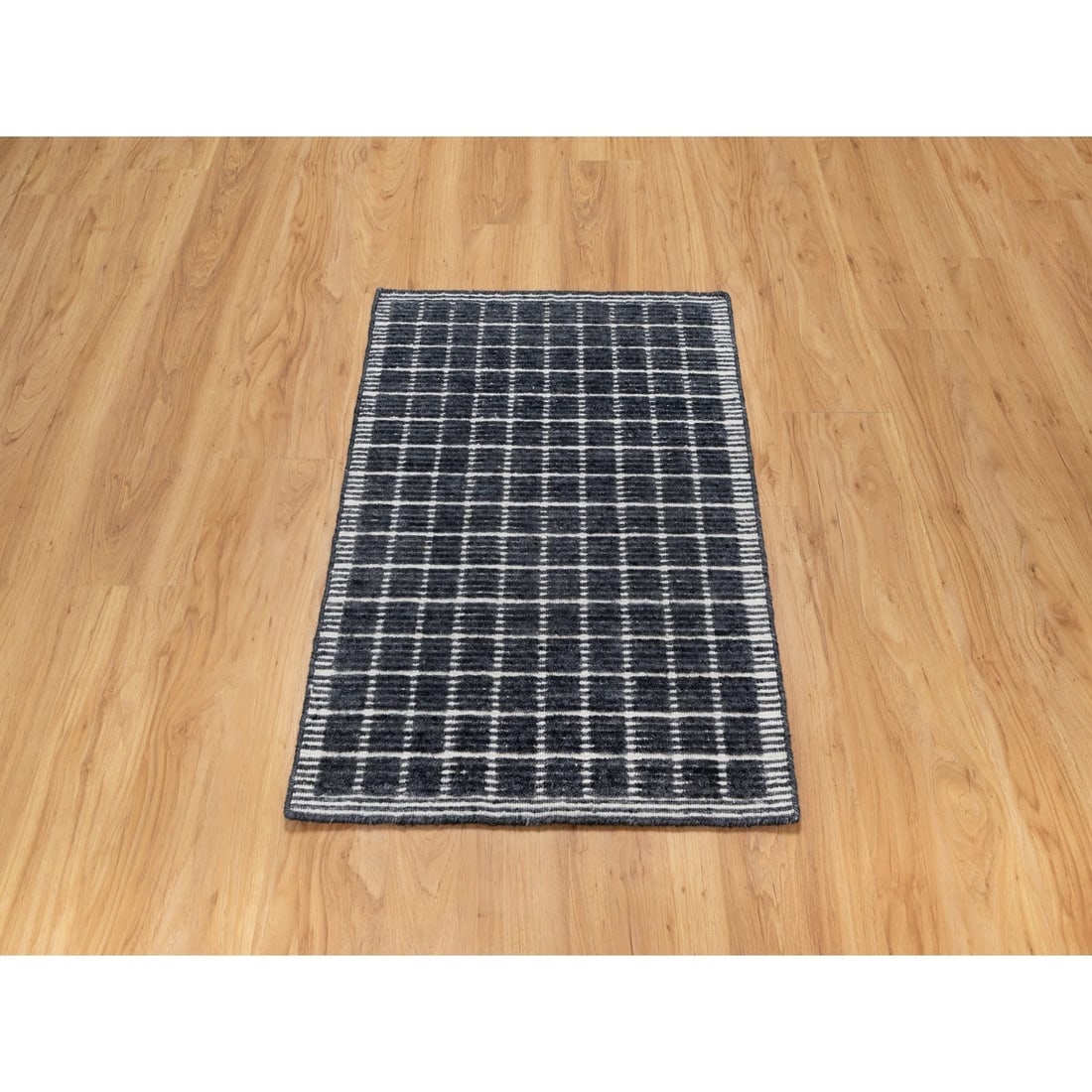 Black Modern Pure Wool Box Design with Plain Decor Loomed Knotted Rug - 2