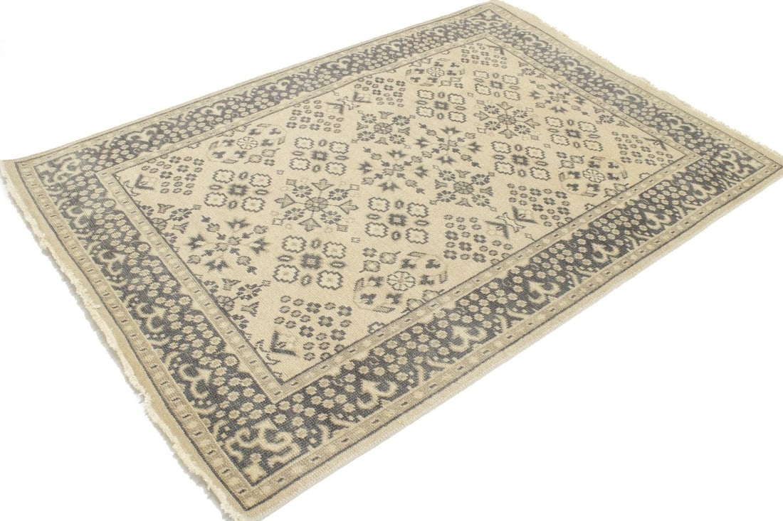 Floral Transitional 5X7 Oriental Rug - 4