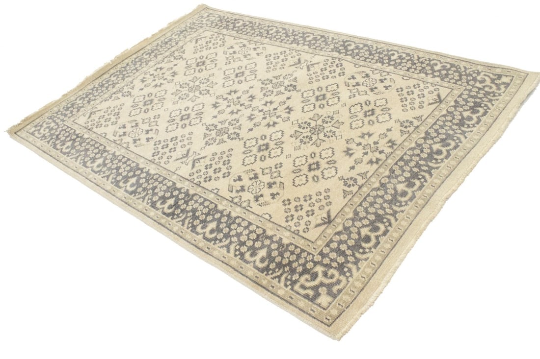Floral Transitional 5X7 Oriental Rug - 5