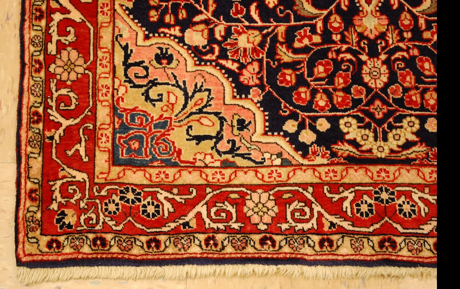PERSIAN SARUK RUG 3' 6" x 5' 6" - 3