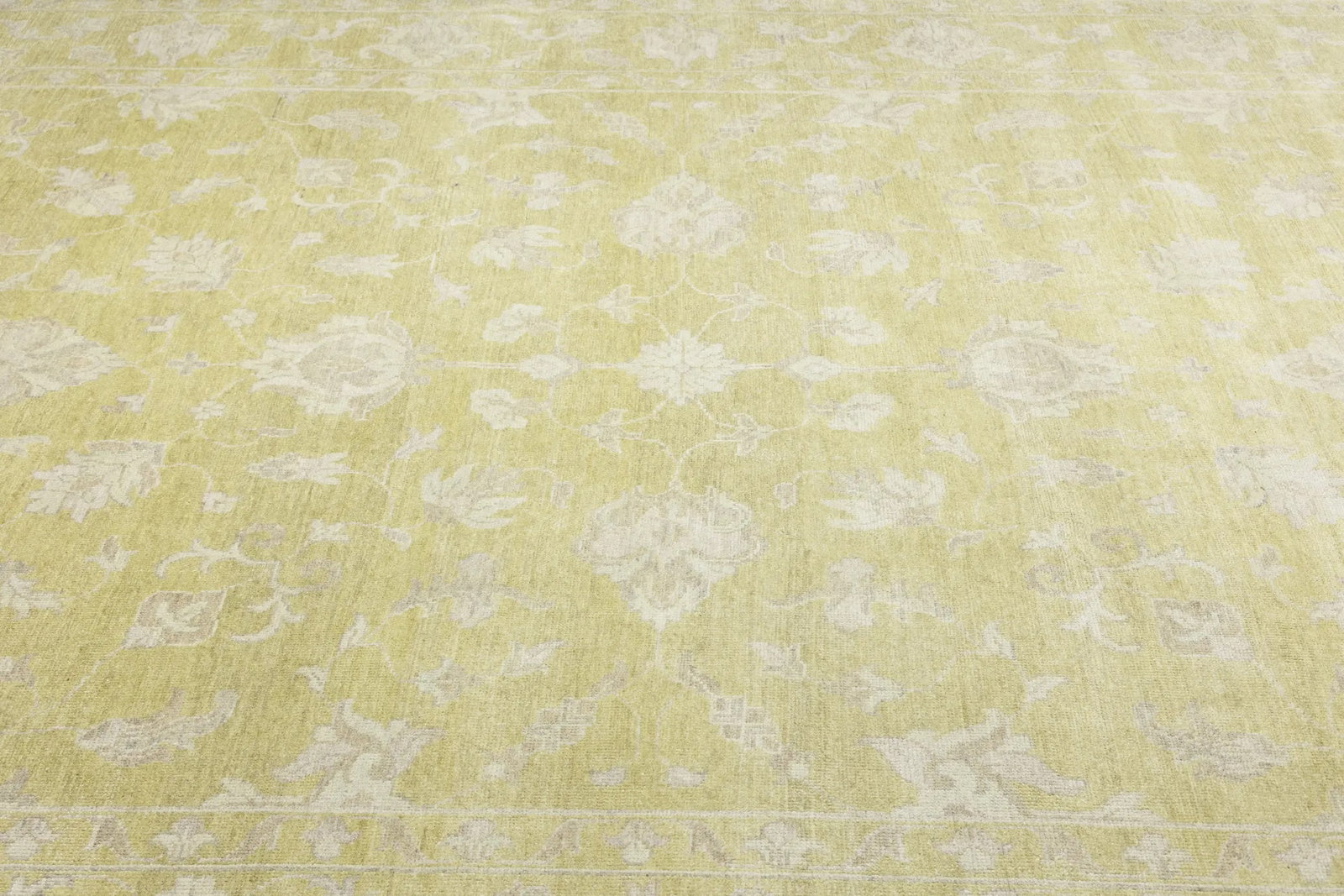 Muted Golden Yellow Floral 12X15 Transitional Oriental Rug - 3