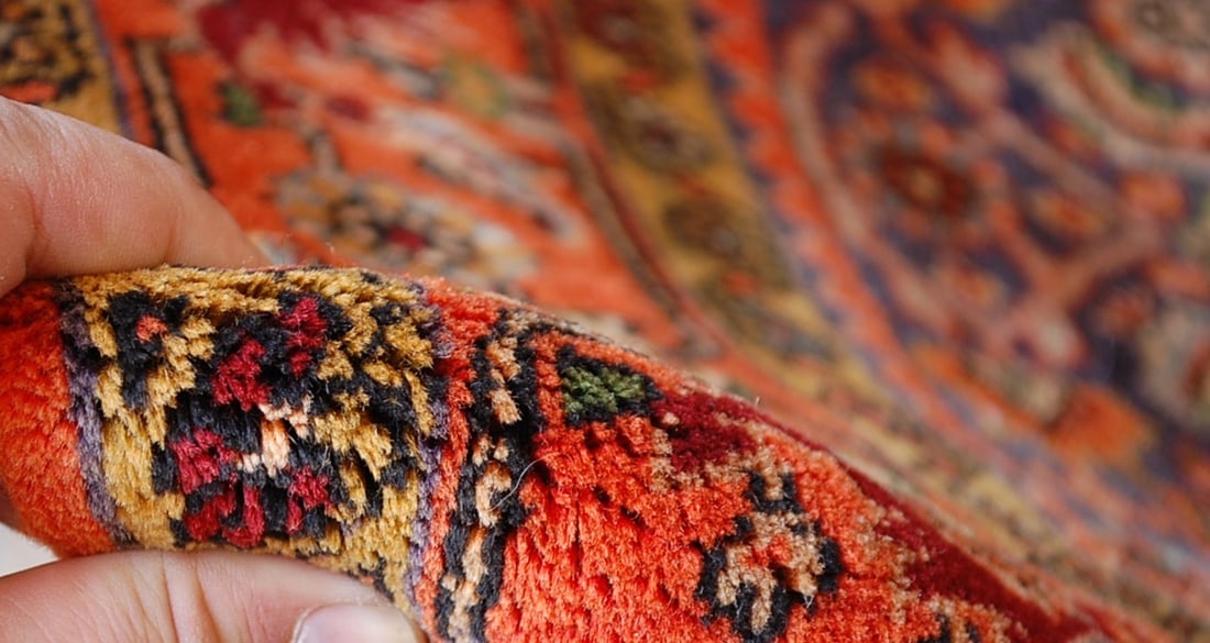 PERSIAN BIJAR RUG 3' 8" x 5' 4" - 9