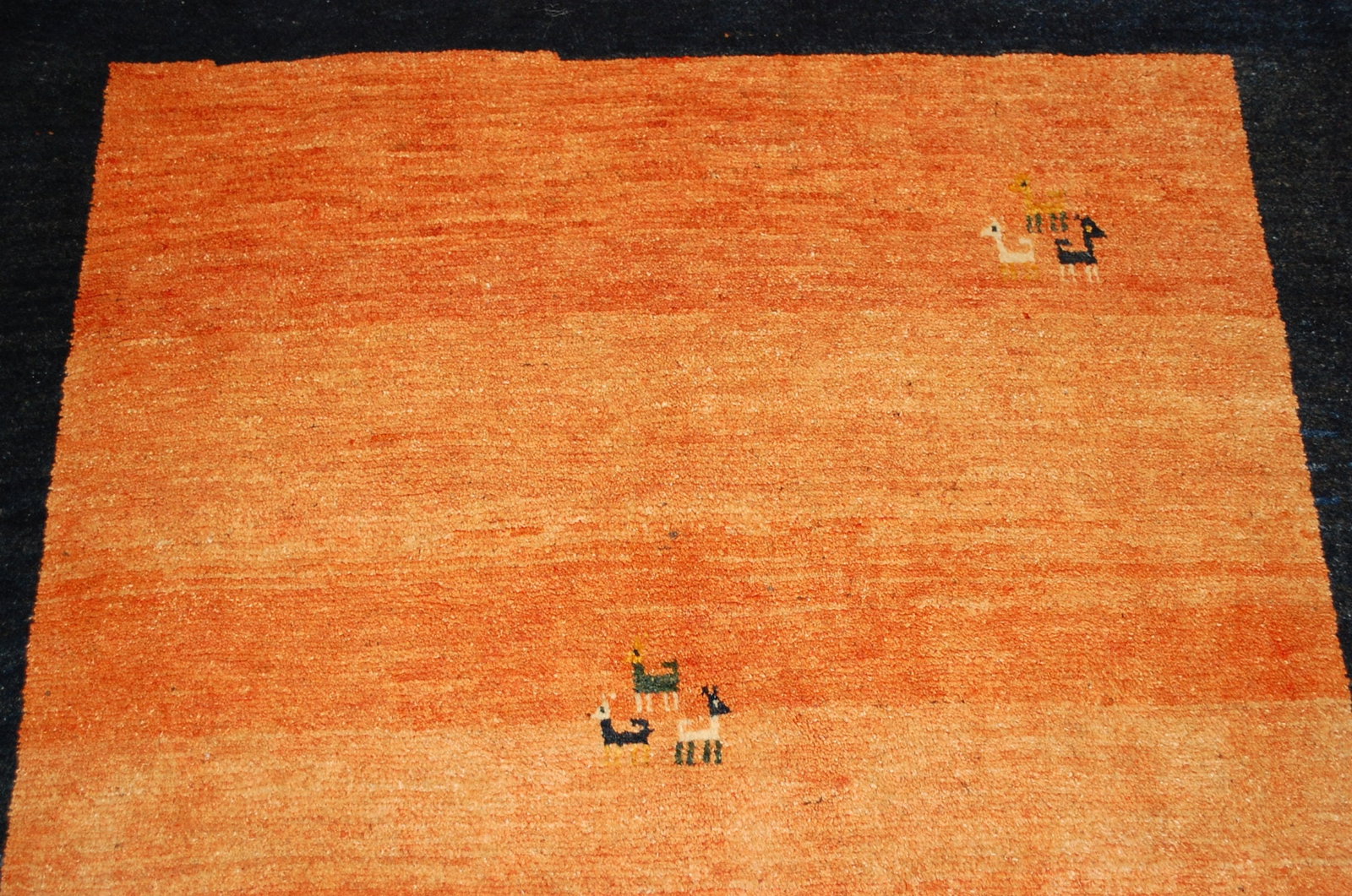 PERSIAN SHIRAZ RUG 4'6" x 5'4" - 6