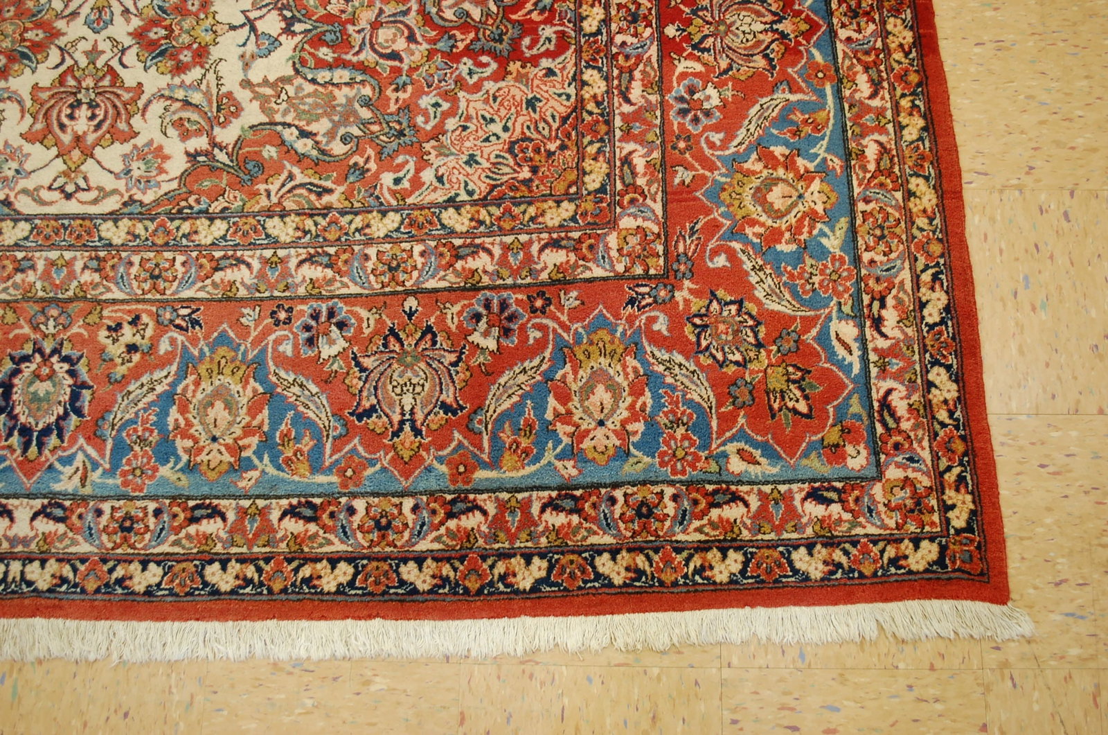 Persian ISFAHAN RUG 7'8" x 11'6" - 3