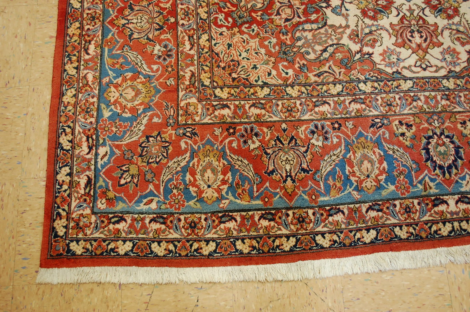 Persian ISFAHAN RUG 7'8" x 11'6" - 4
