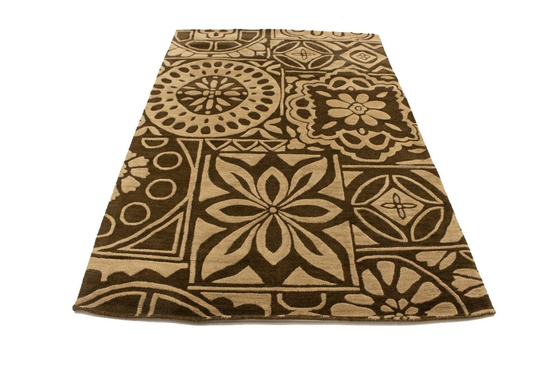 Brown and Beige Floral 5X8 Hand-Tufted Modern Rug - 7