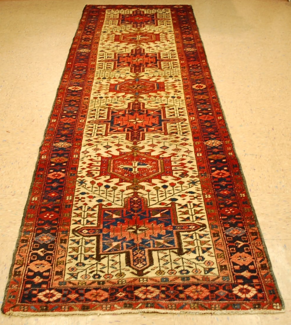 HERIZ RUG 3' 5" x 11' 6" - 2