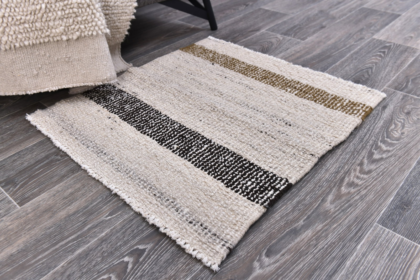 2'0'' x 2'1'' Turkish Handmade Kilim Rug - 244049 - 2