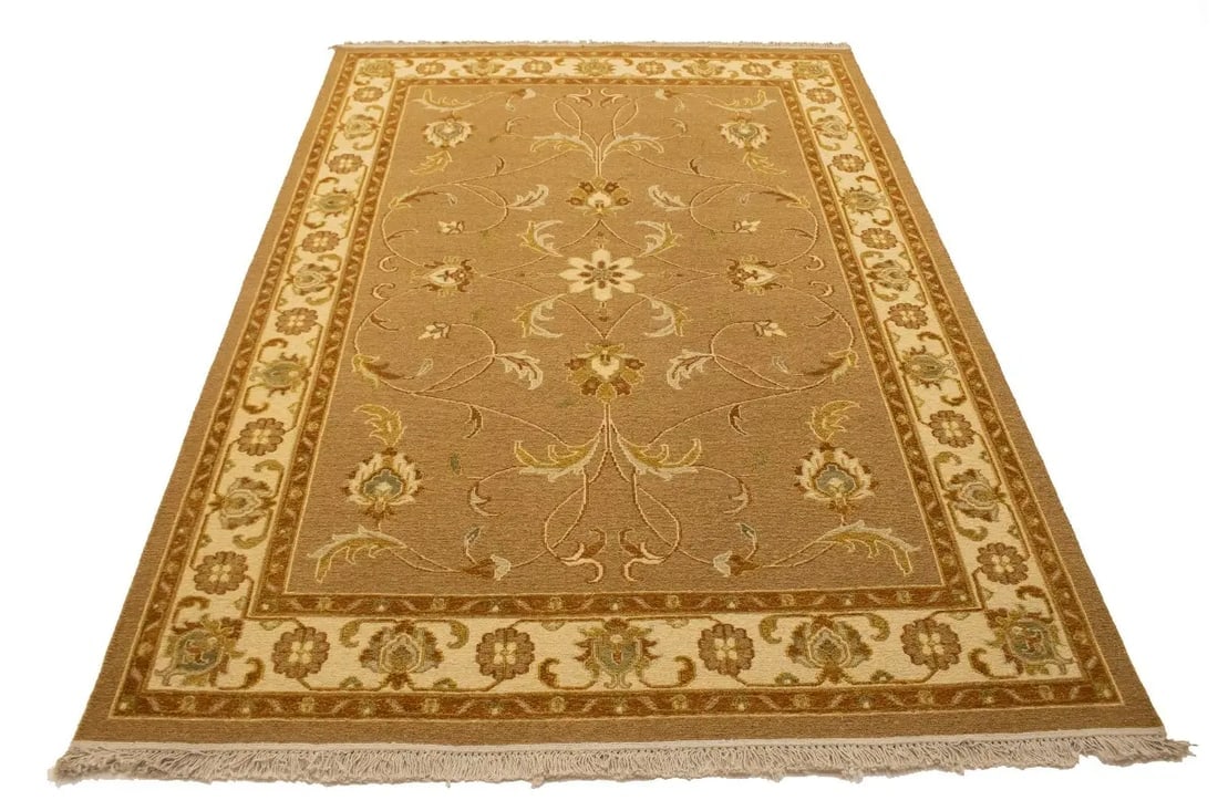 Khaki Floral 6X8 Sumak Oriental Rug - 3