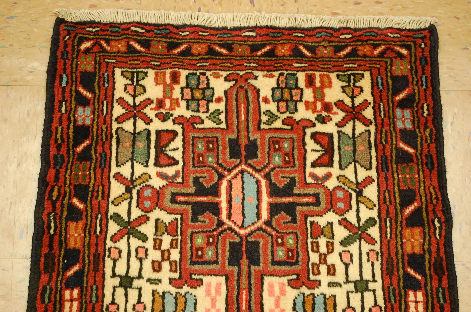 Persian HERIZ RUG 2' 4" x 6' 10" - 3