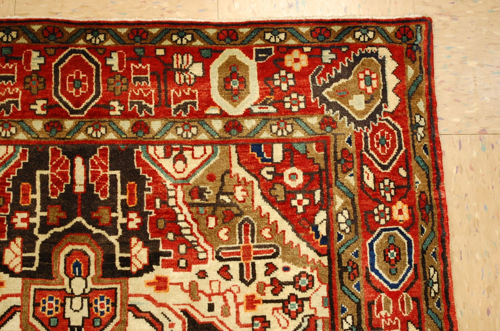 PERSIAN SARUK RUG 3.7x5.3 - 5
