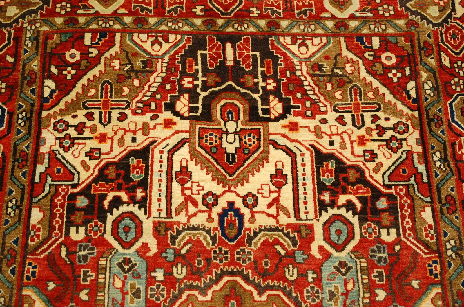 PERSIAN SARUK RUG 3.7x5.3 - 7
