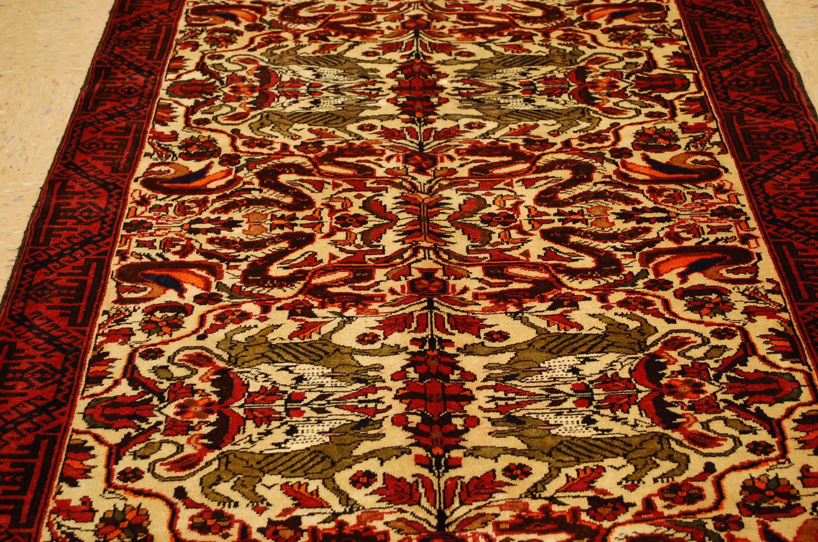 PERSIAN BALOUCHI RUG 3.9x7.7 - 7