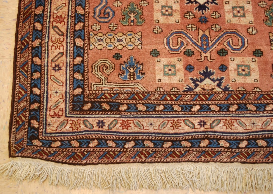 CAUCASIAN RUG 4.8x7 - 2