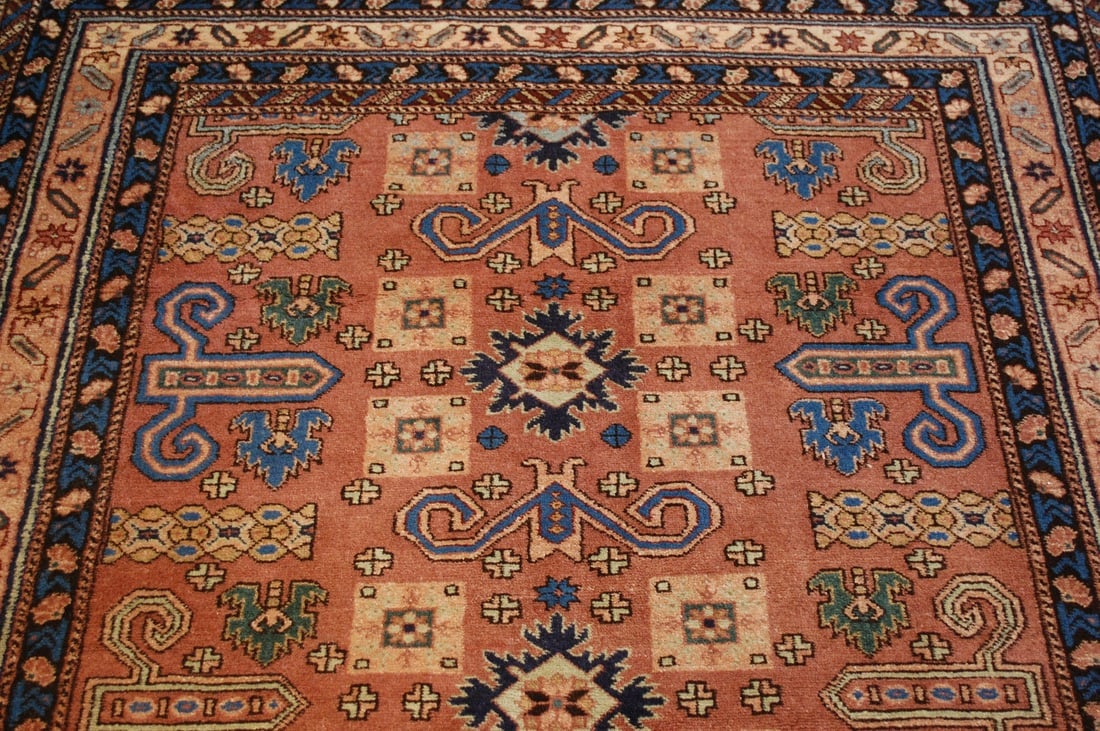 CAUCASIAN RUG 4.8x7 - 7