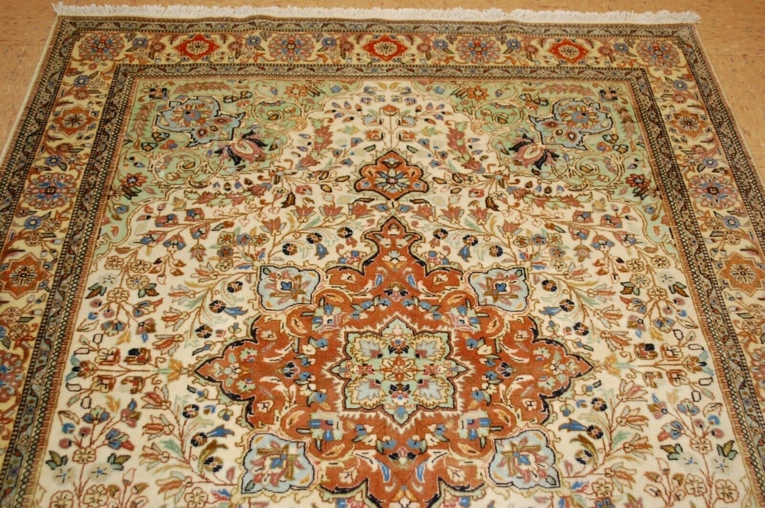 PERSIAN TABRIZ RUG 5x6.2 - 2