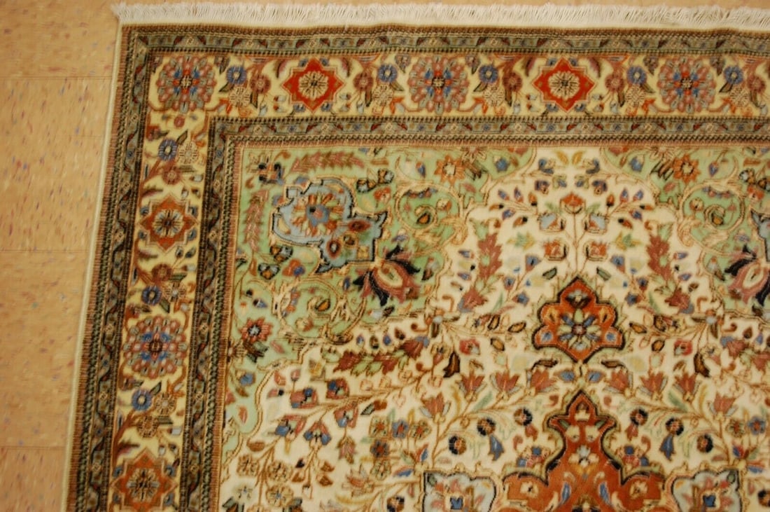 PERSIAN TABRIZ RUG 5x6.2 - 4