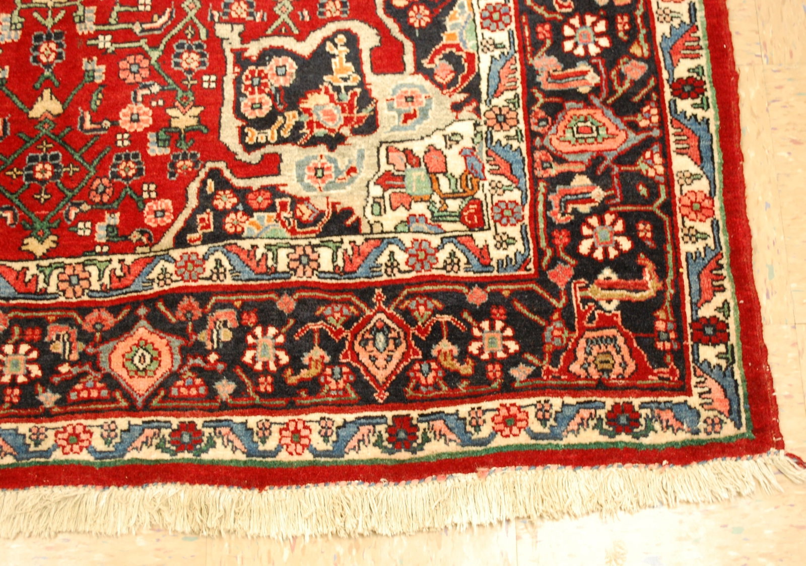 PERSIAN BIJAR RUG 5' X 7'10" - 2